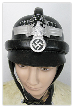 Motard du parti NSKK (Nationalsozialistisches Kraftfahrkorps)