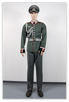 Officier artillerie Wehrmacht tenue de parade