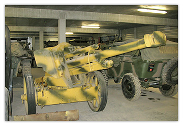 Canon FH18 Howitzer 105mm