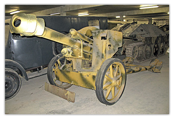 Canon FH18 Howitzer 105mm