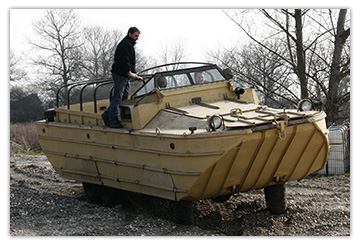 GMC DUKW 353